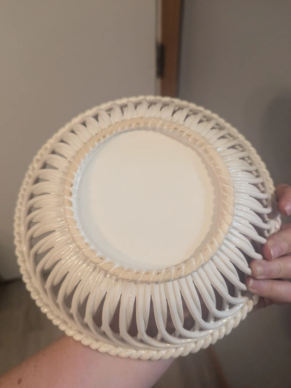 Hand Painted White Ceramic/Porcelain Rope Basket Floral Pattern Glossy 9 in